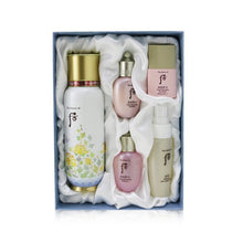 Load image into Gallery viewer, [The History of Whoo] Bichup First Moisture Anti-Aging Essence Special Set
